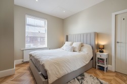 Tonge Park Avenue, Bolton, BL2