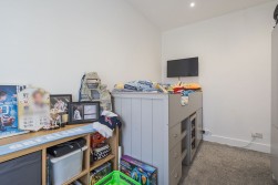 Tonge Park Avenue, Bolton, BL2