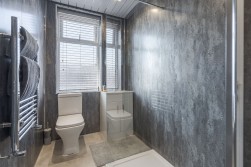 Tonge Park Avenue, Bolton, BL2