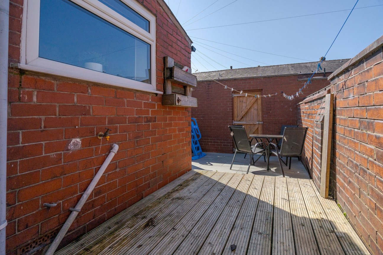 Tonge Park Avenue, Bolton, BL2