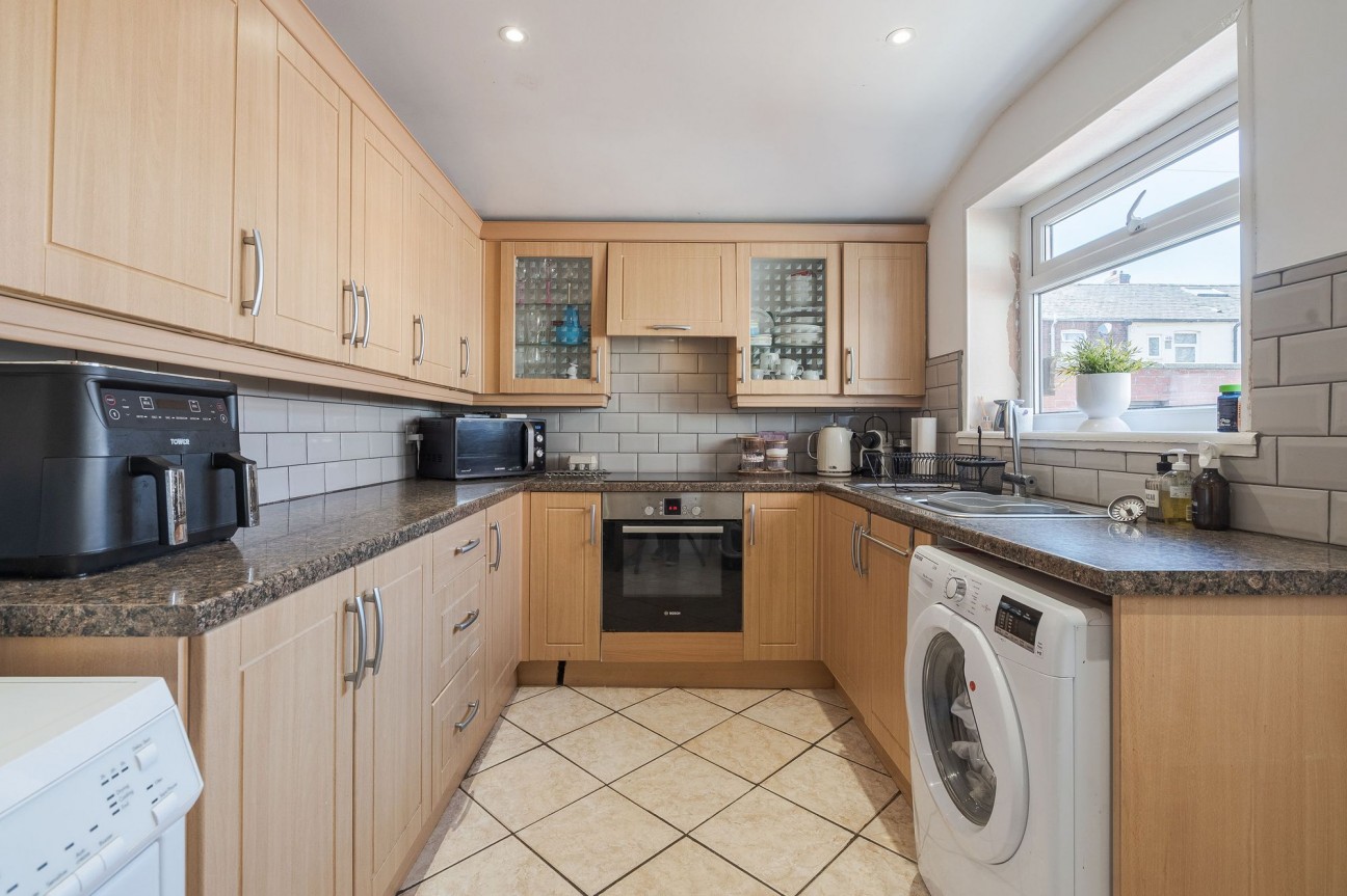 Tonge Park Avenue, Bolton, BL2