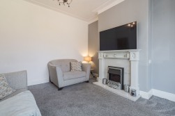 Tonge Park Avenue, Bolton, BL2
