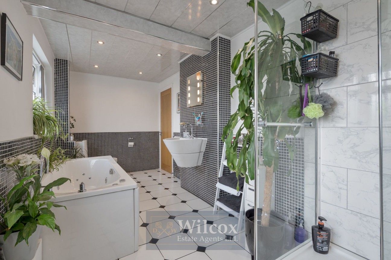 Kilbride Avenue, Bolton, BL2