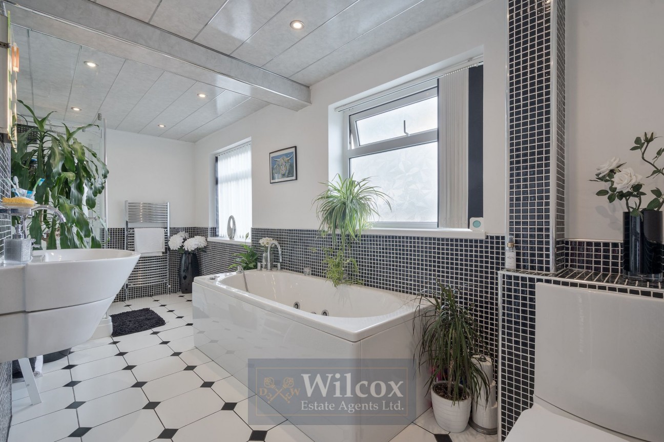 Kilbride Avenue, Bolton, BL2