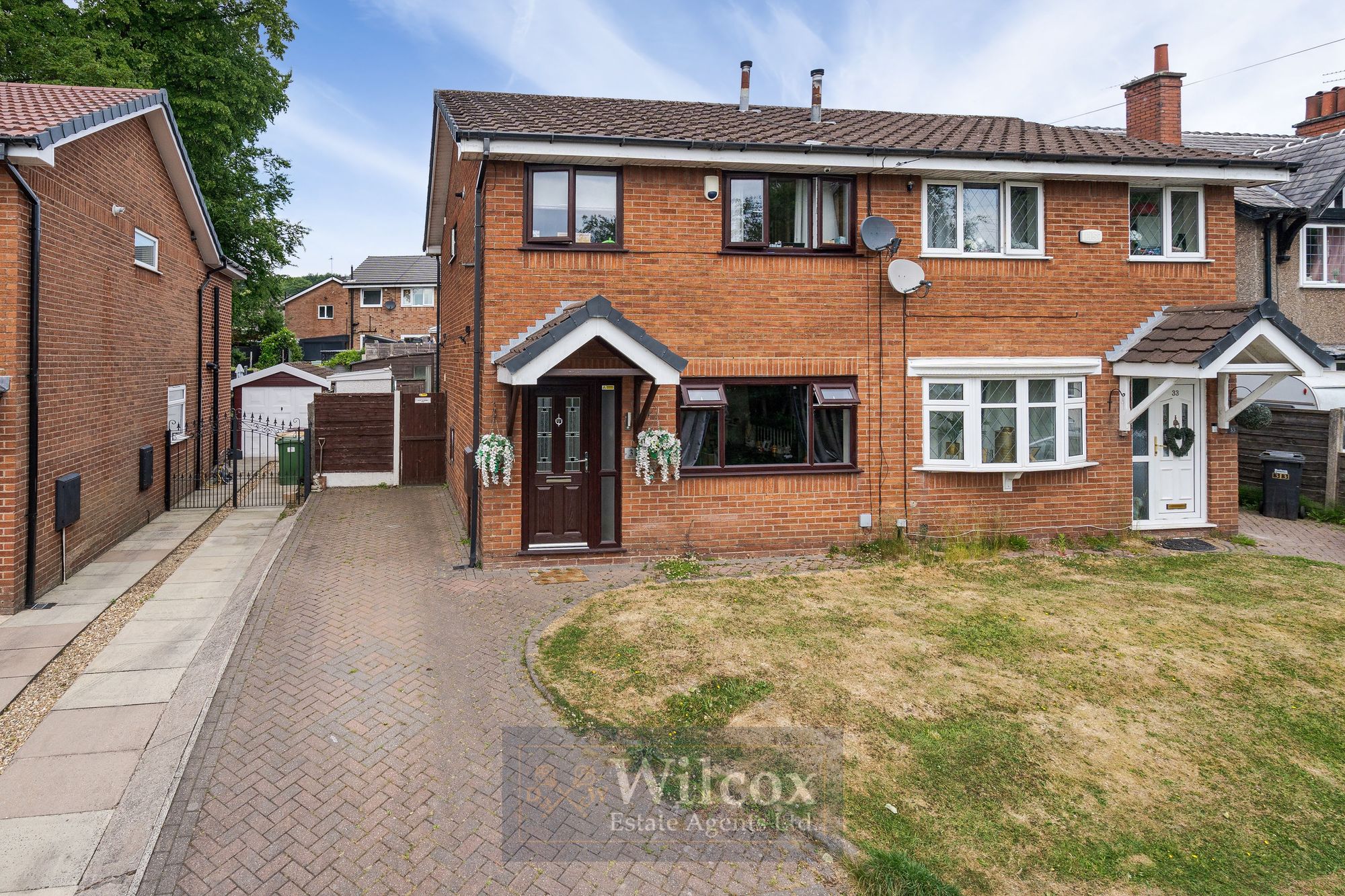 Manor Gate Road, Bolton, BL2