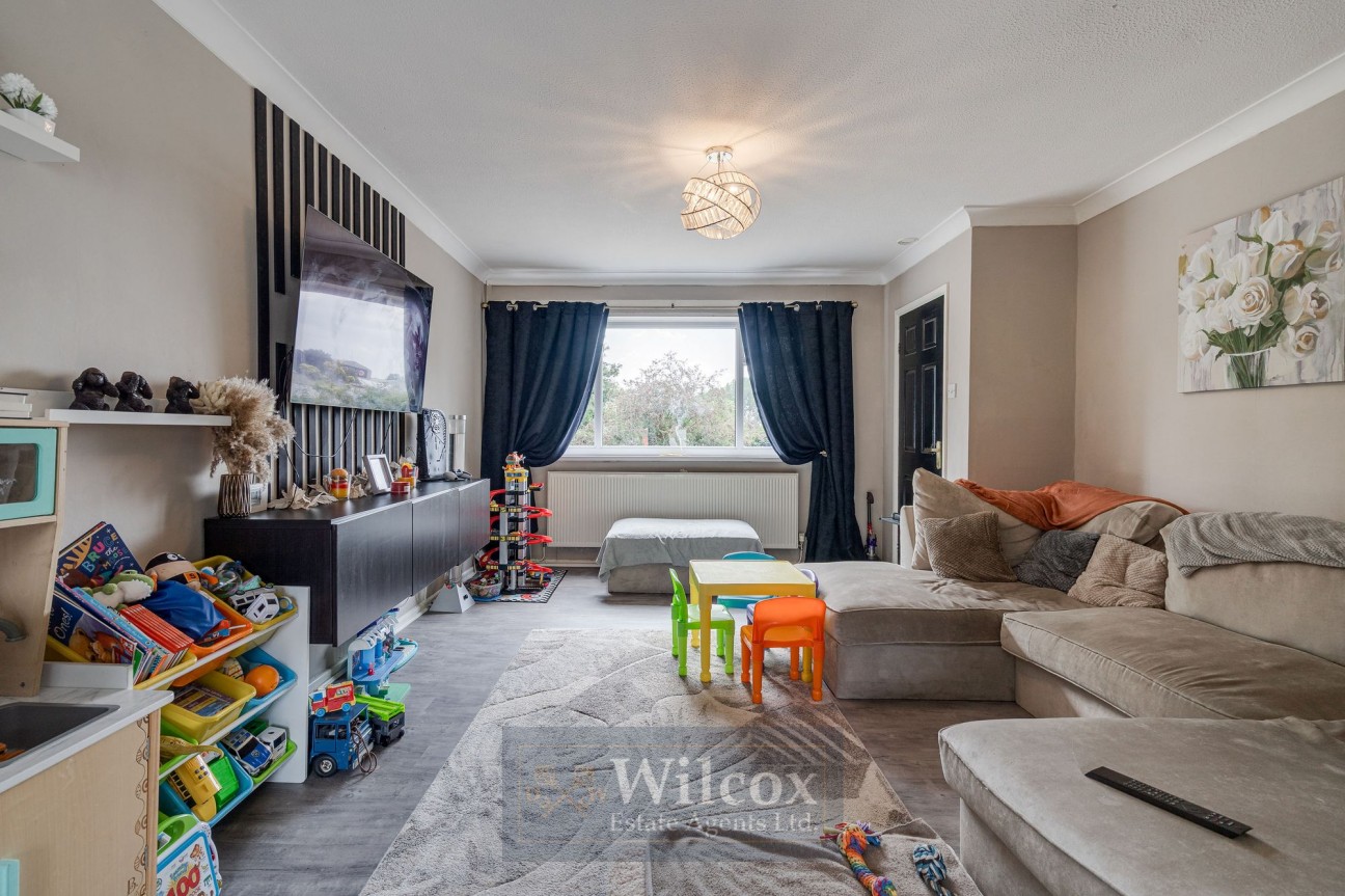 Manor Gate Road, Bolton, BL2