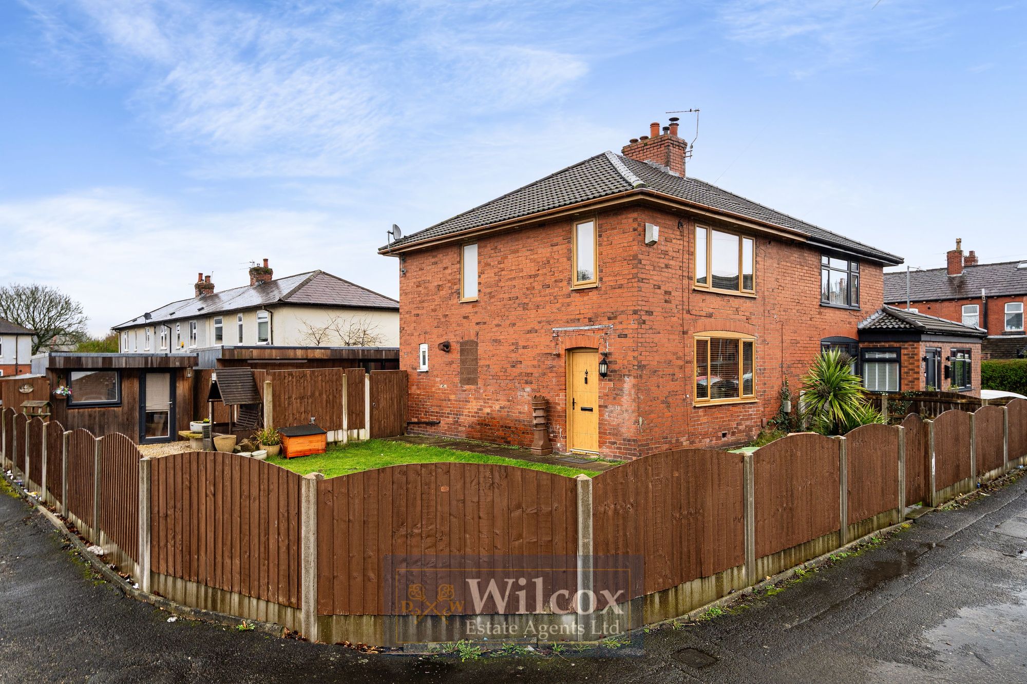 Platt Hill Avenue, Bolton, BL3