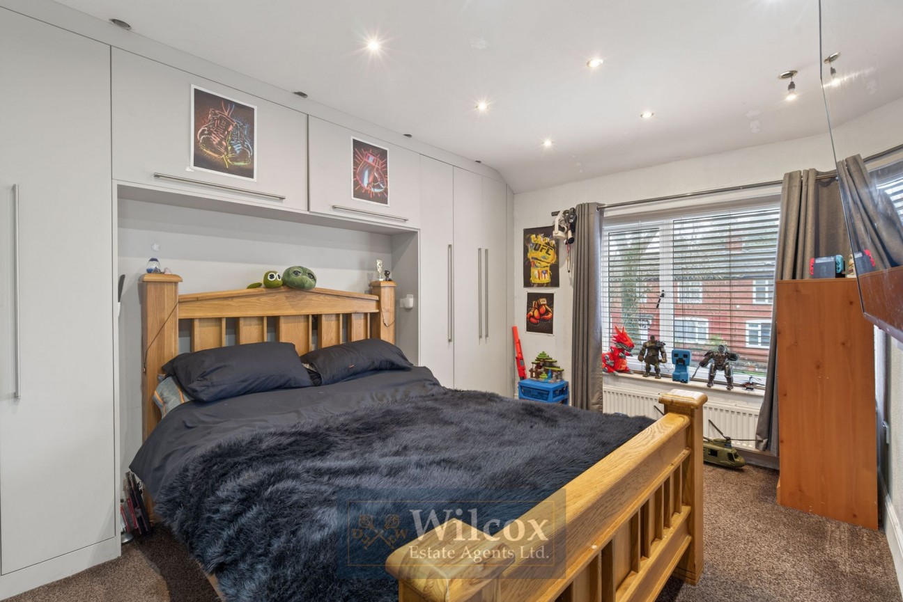 Platt Hill Avenue, Bolton, BL3