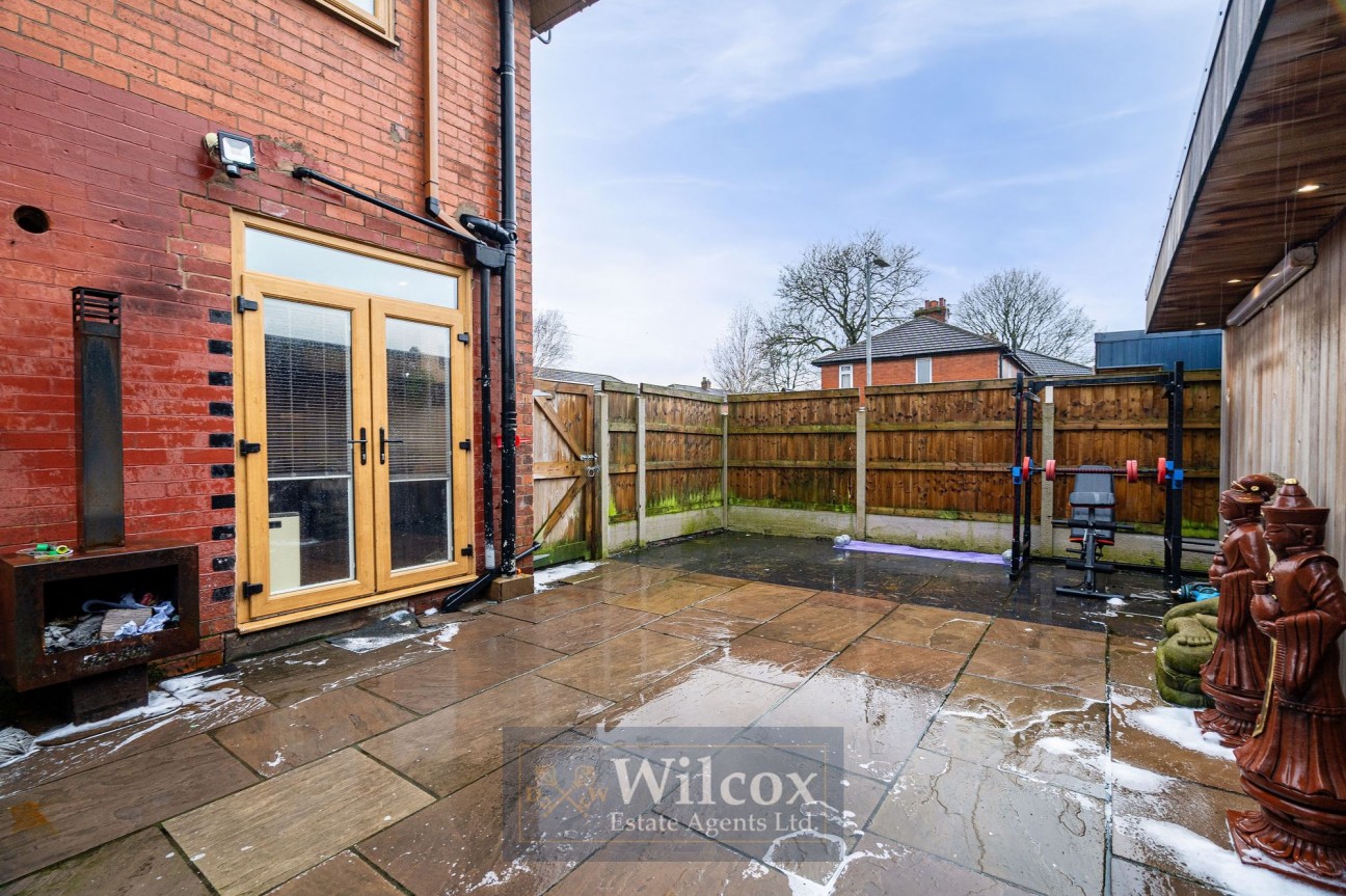 Platt Hill Avenue, Bolton, BL3