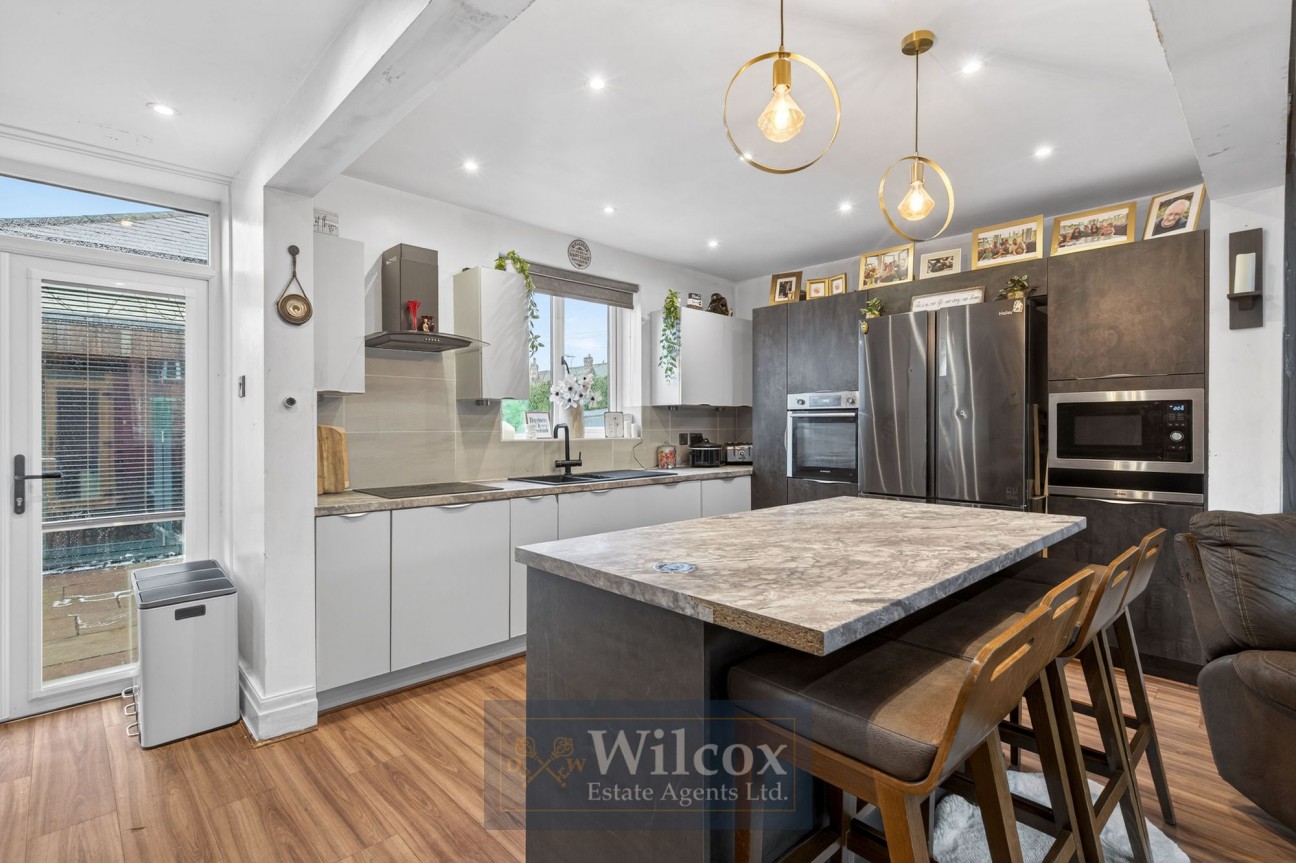 Platt Hill Avenue, Bolton, BL3