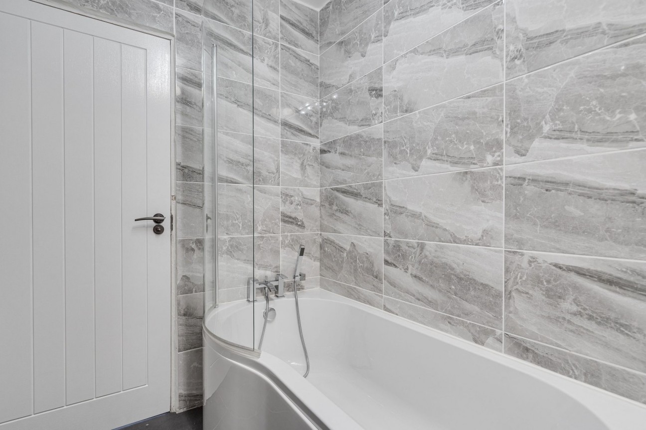 Glenmore Close, Bolton, BL3