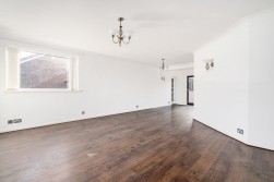 Glenmore Close, Bolton, BL3