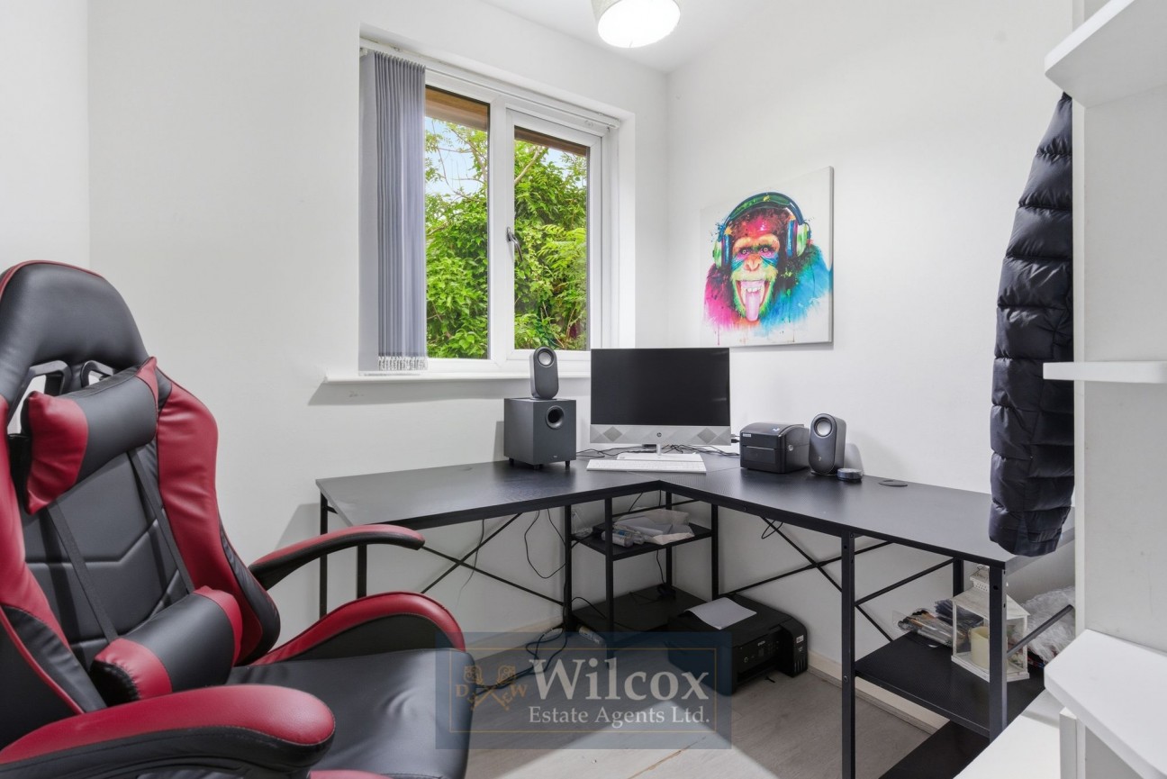 Roslin Gardens, Bolton, BL1