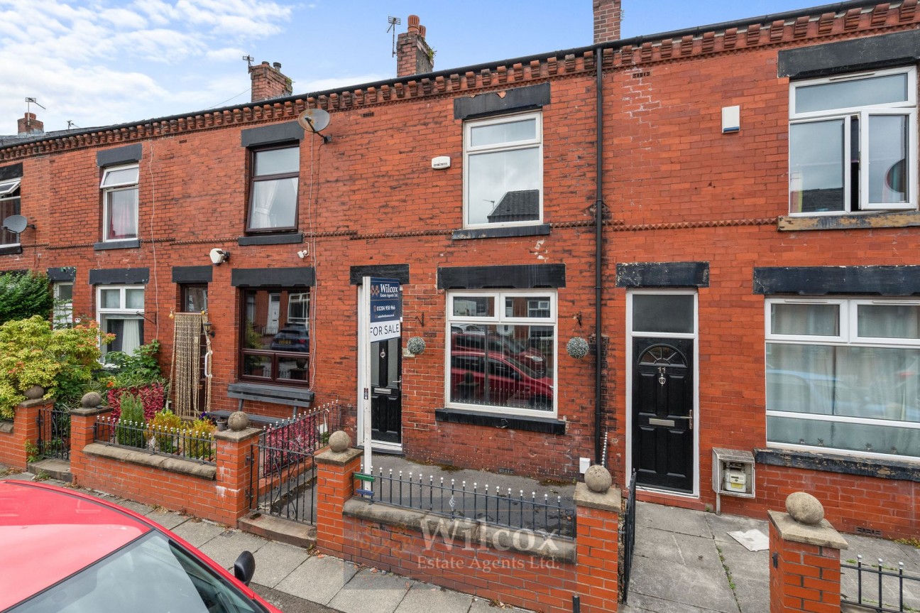 Edditch Grove, Bolton, BL2