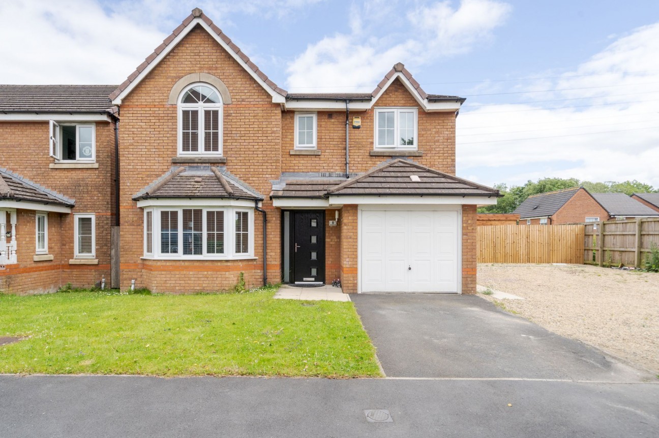 Ladymeadow Close, Bolton, BL1