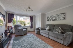 Tetbury Drive, Bolton, BL2
