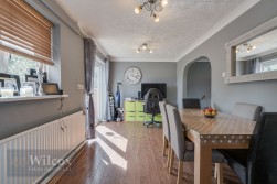 Tetbury Drive, Bolton, BL2