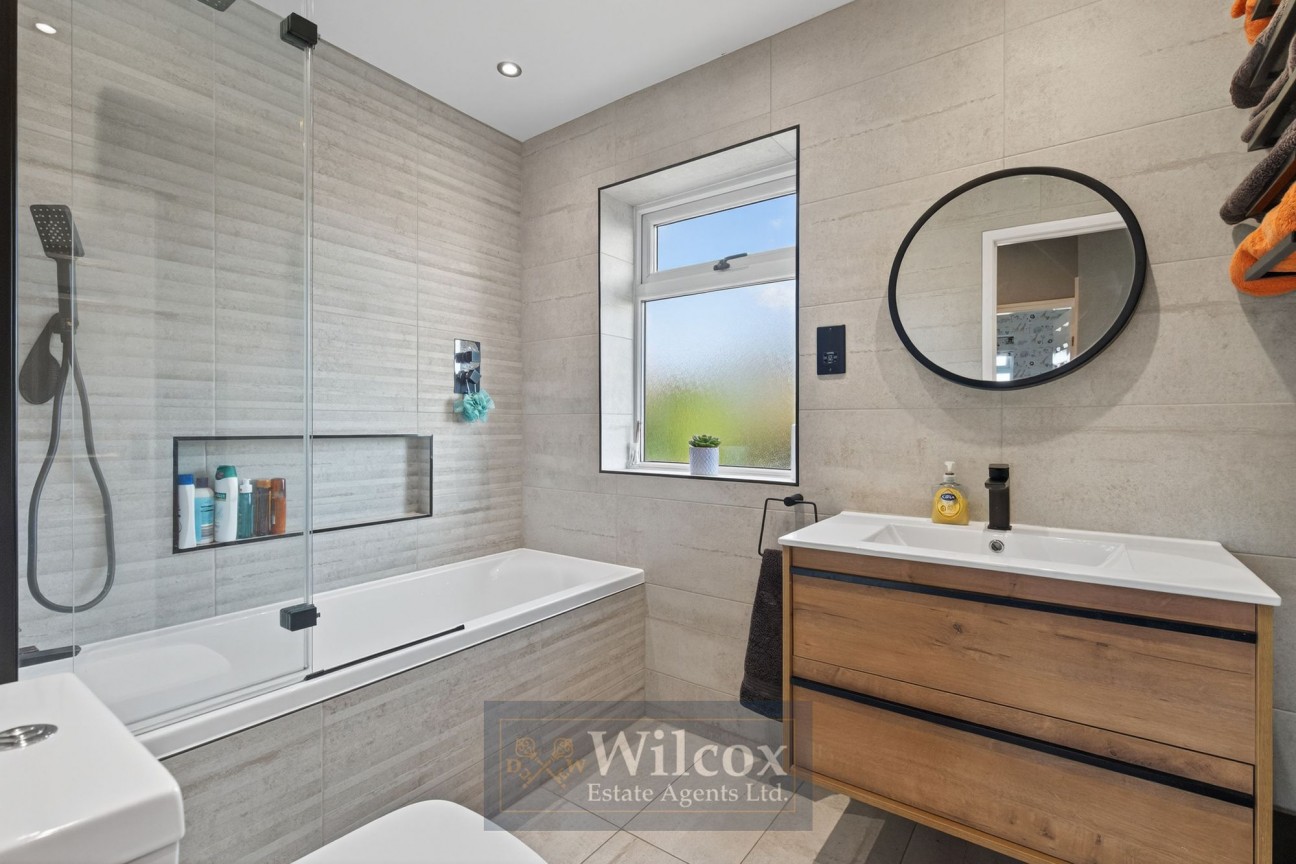 Moorside Avenue, Bolton, BL1