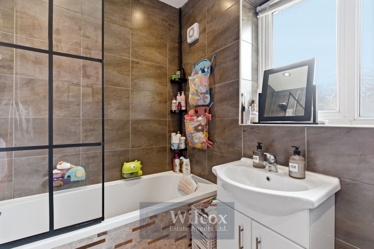 Winchester Way, Bolton, BL2