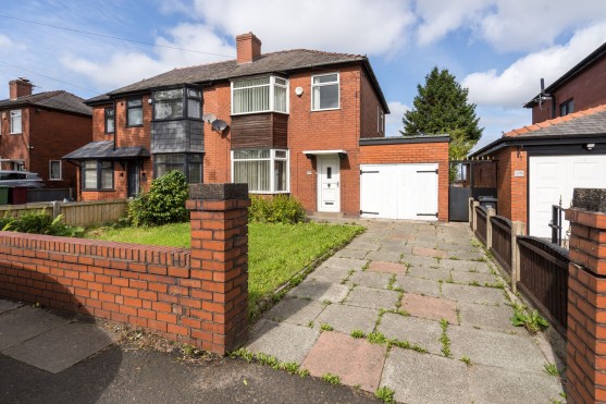 Plodder Lane, Farnworth, BL4