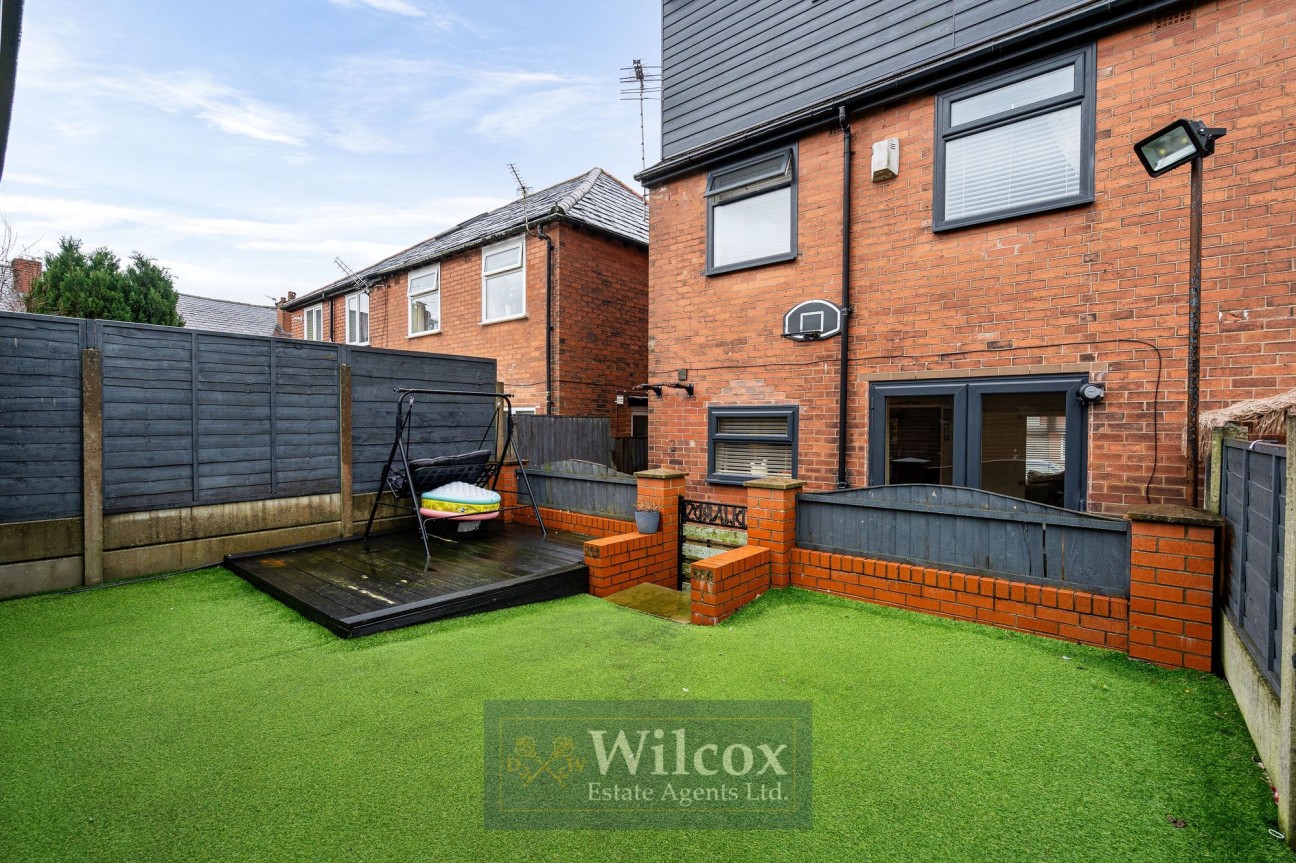 Ainslie Road, Bolton, BL1