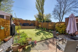 Bury Road, Bolton, BL2