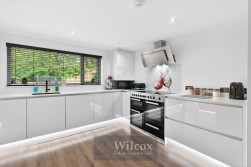 Meadow Close, Little Lever, BL3