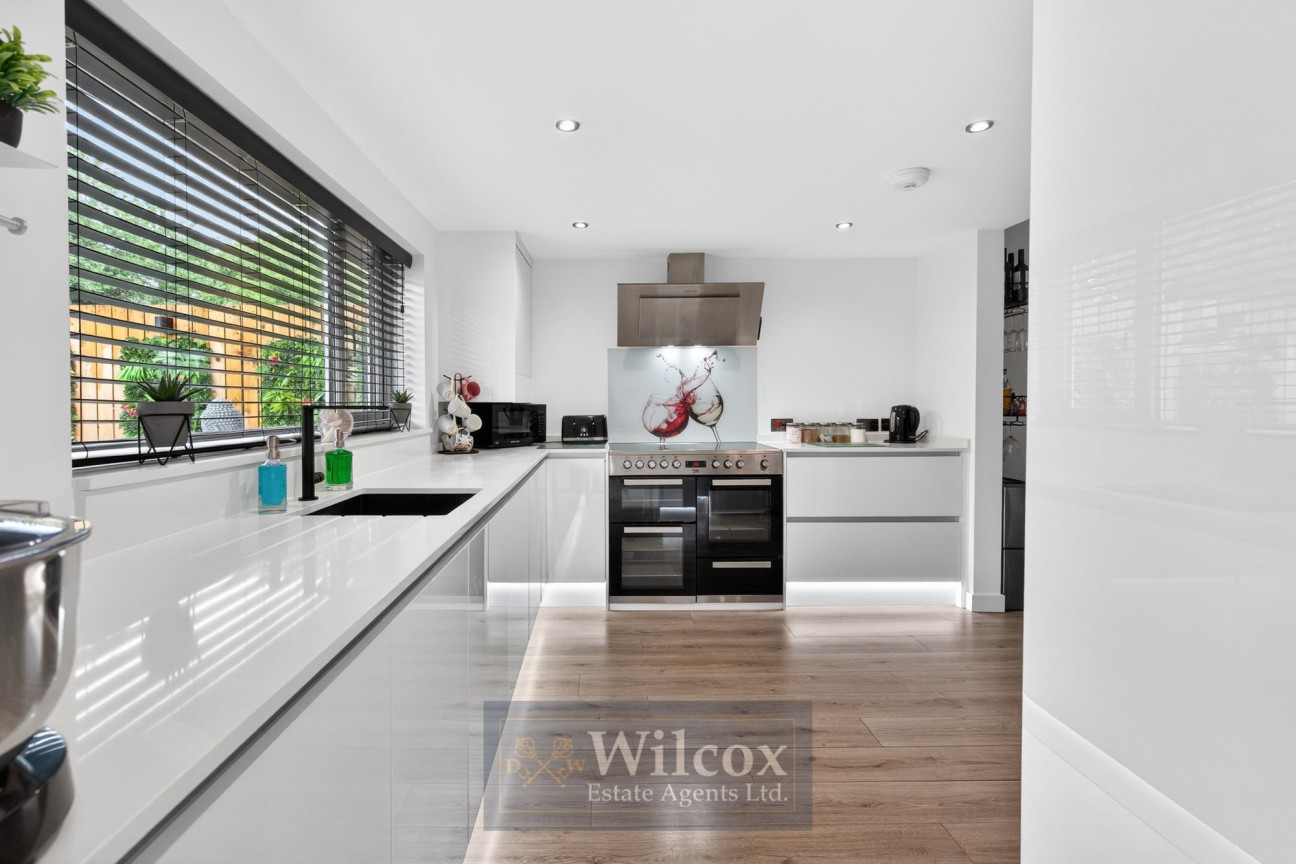 Meadow Close, Little Lever, BL3
