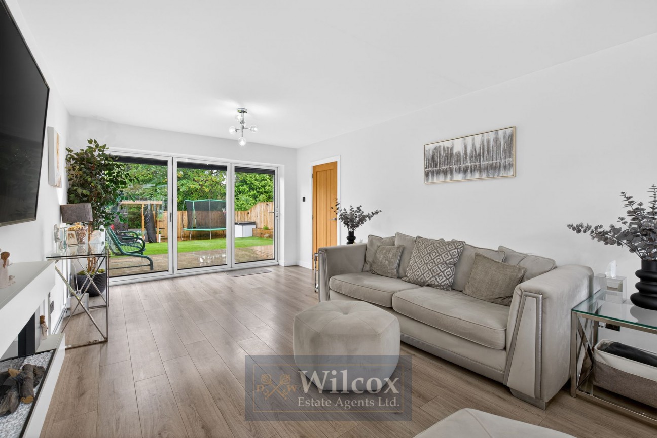 Meadow Close, Little Lever, BL3