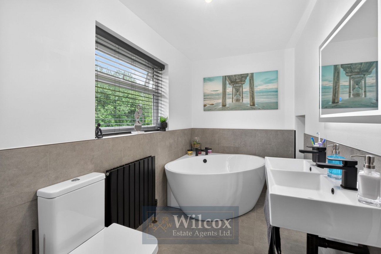 Meadow Close, Little Lever, BL3
