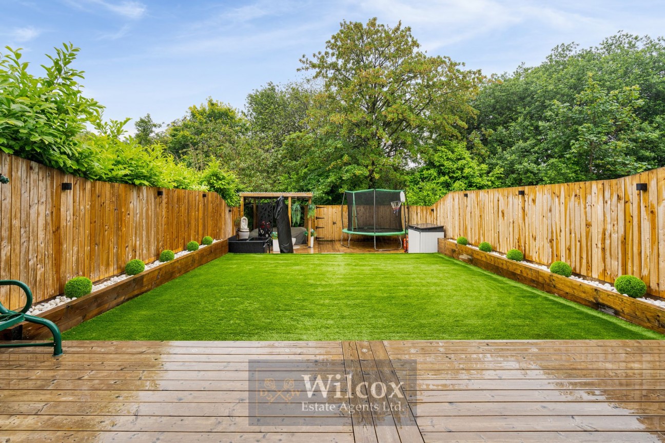 Meadow Close, Little Lever, BL3