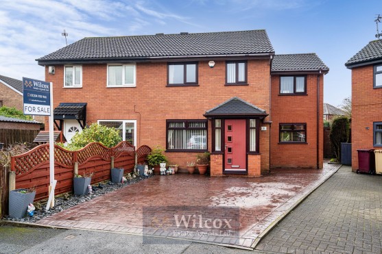 Claughton Avenue, Bolton, BL2