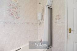 Crossdale Road, Bolton, BL2