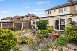 Kingsland Road, Farnworth, BL4