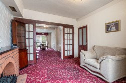 Kingsland Road, Farnworth, BL4