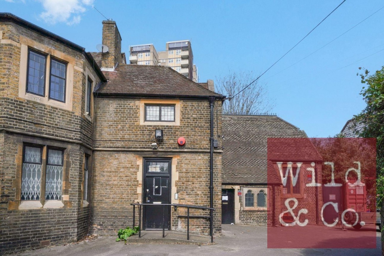 Powell Road, Lower Clapton Road
