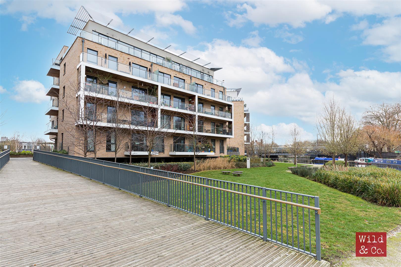 Essex Wharf, London