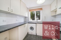 Riverside Close, Hackney