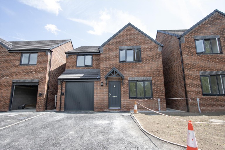 Dunholme Way, East Street, Doe Lea, Chesterfield