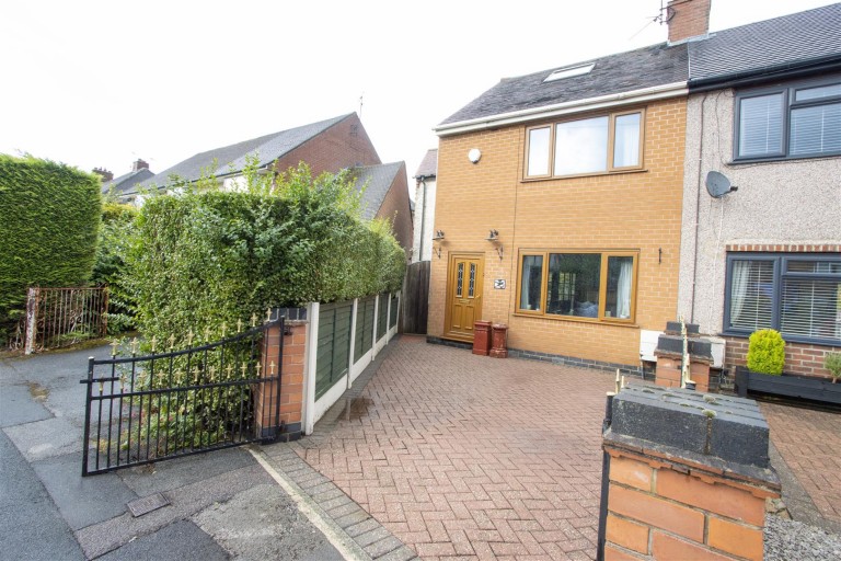 Westmoor Road, Brimington, Chesterfield