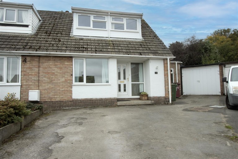 Dale Crescent, New Tupton, Chesterfield