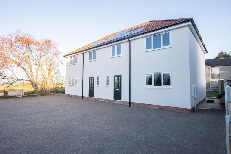 Adin Avenue, Shuttlewood, Chesterfield