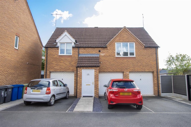 Canal Mews, Stonegravels, Chesterfield