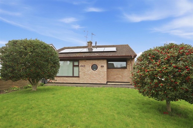 Lodge Walk, Inkersall, Chesterfield