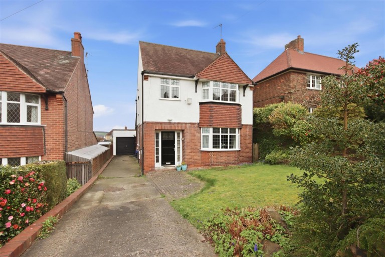 Paxton Road, Tapton, Chesterfield