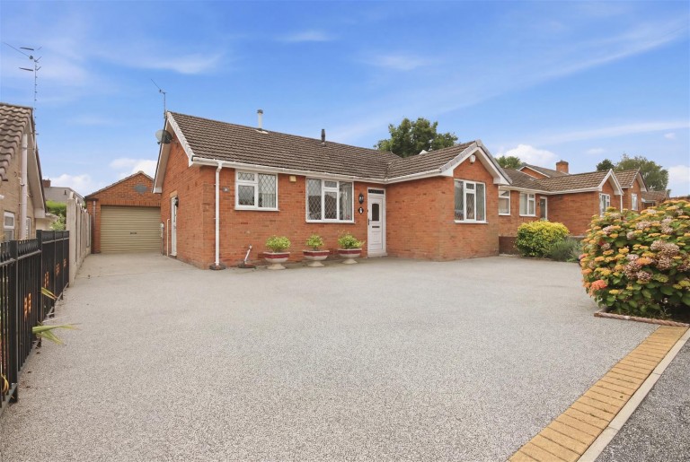 Dorothy Vale, Ashgate, Chesterfield