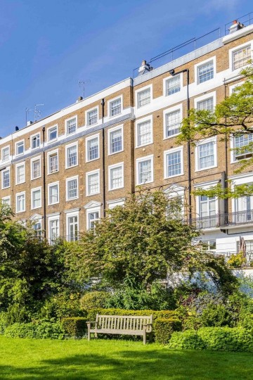 Ladbroke Grove, Notting Hill, W11