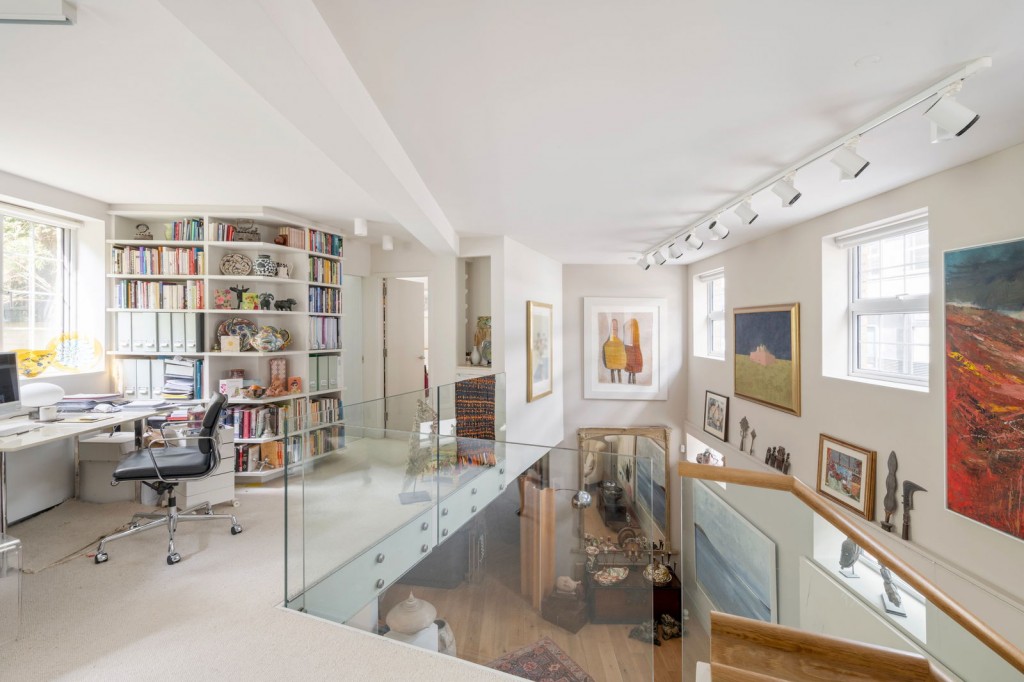 Macklin Street, Covent Garden, WC2B