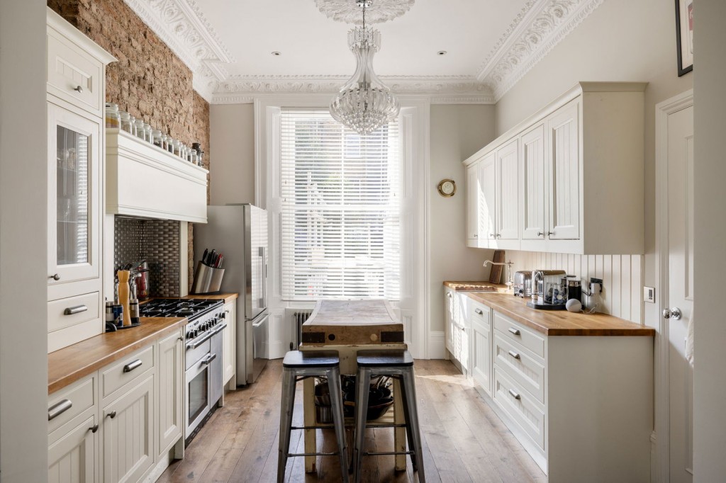 Leamington Road Villas, W11