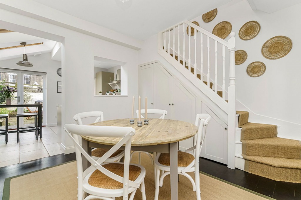 Eversleigh Road, London, SW11 5XA